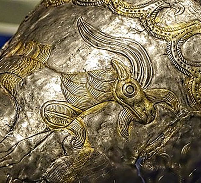 400px-Thracian_Gilt_Silver_vessel_5th–4th_centuries_BCE_Rogozen_Treasure_Vratsa_Bulgaria_MH